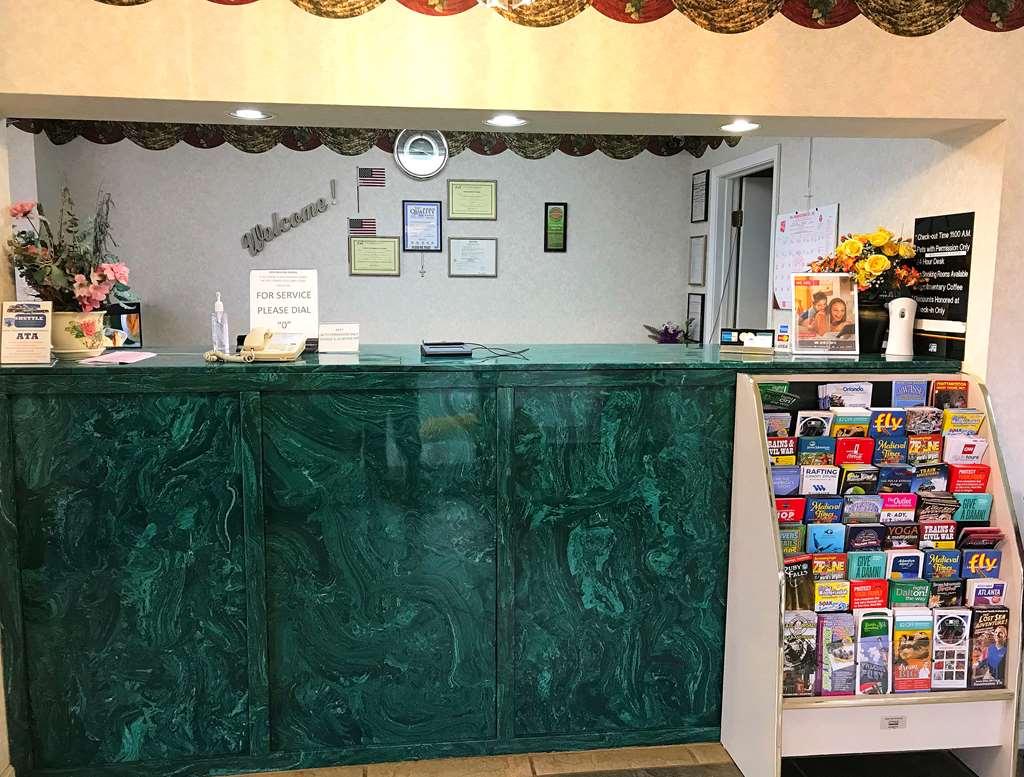 Americas Best Value Inn&Suites-Dalton, GA - I-75, Exit- 328 Intérieur photo